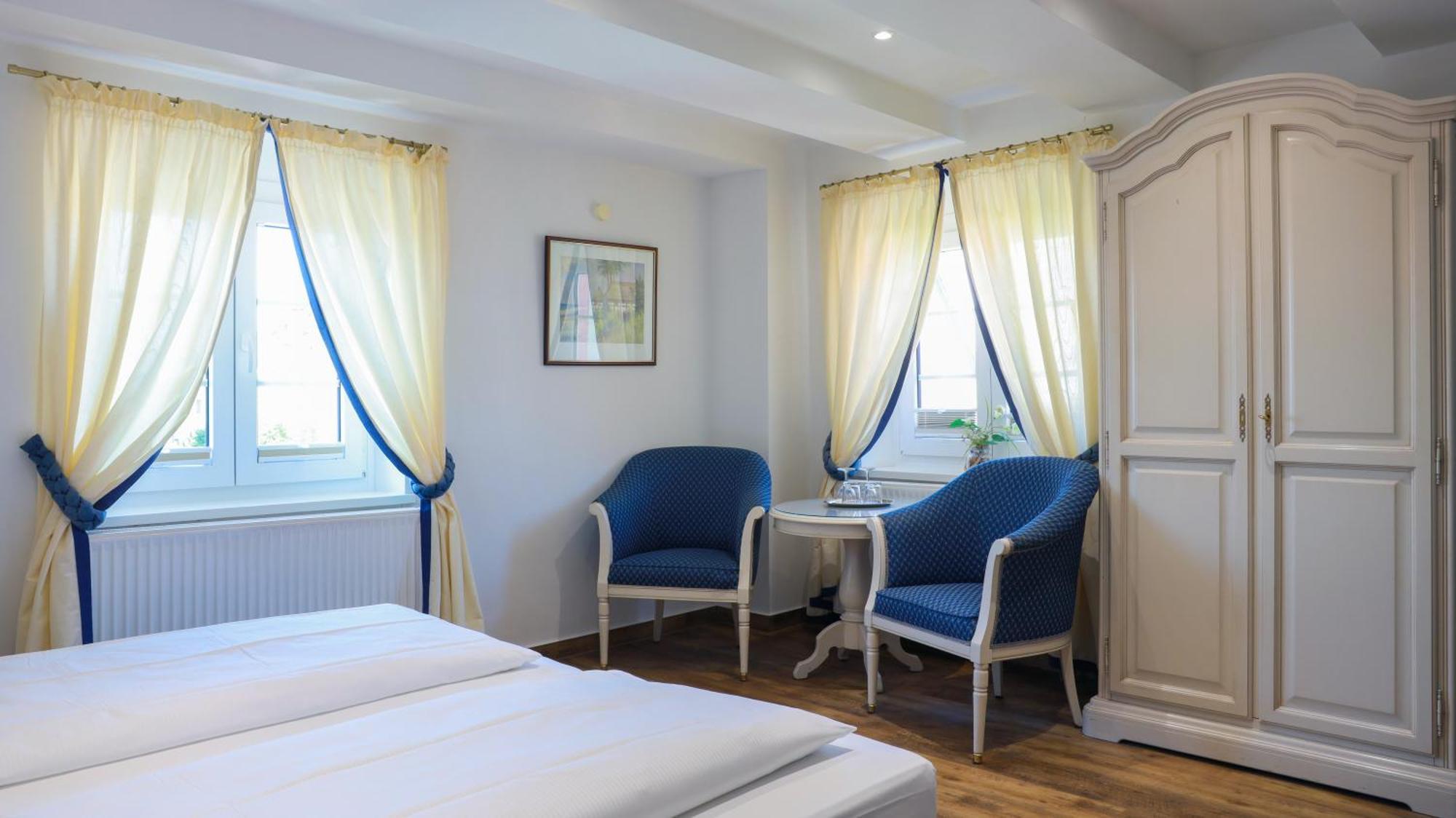 Hotel Am Yachthafen Waren  Dış mekan fotoğraf